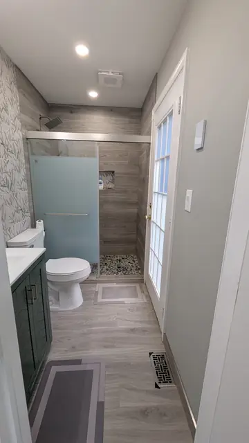 Botanical Guest Bathroom — 7 of 7