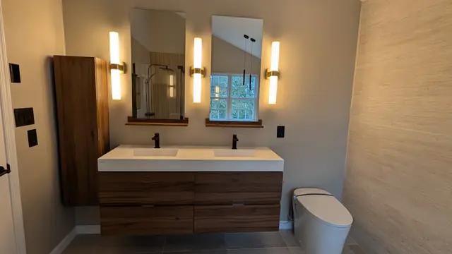 Spa-Style Primary Bathroom — 7 of 11